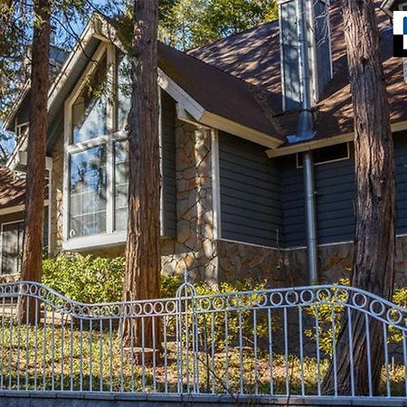 Chateau Bernina Lake Arrowhead Ngoại thất bức ảnh