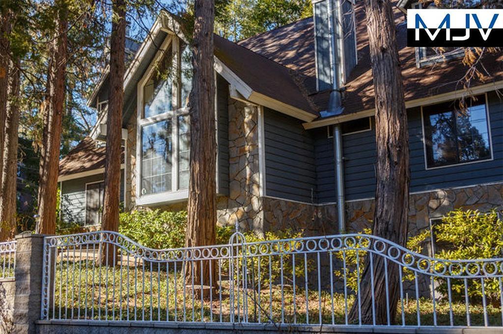 Chateau Bernina Lake Arrowhead Ngoại thất bức ảnh