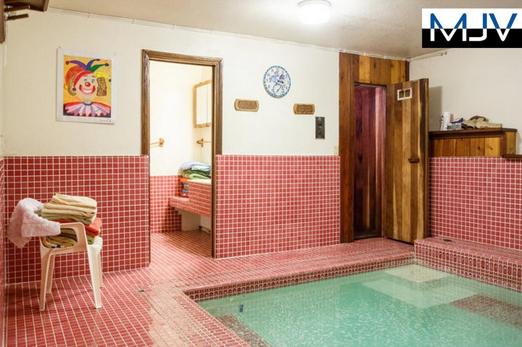 Chateau Bernina Lake Arrowhead Ngoại thất bức ảnh